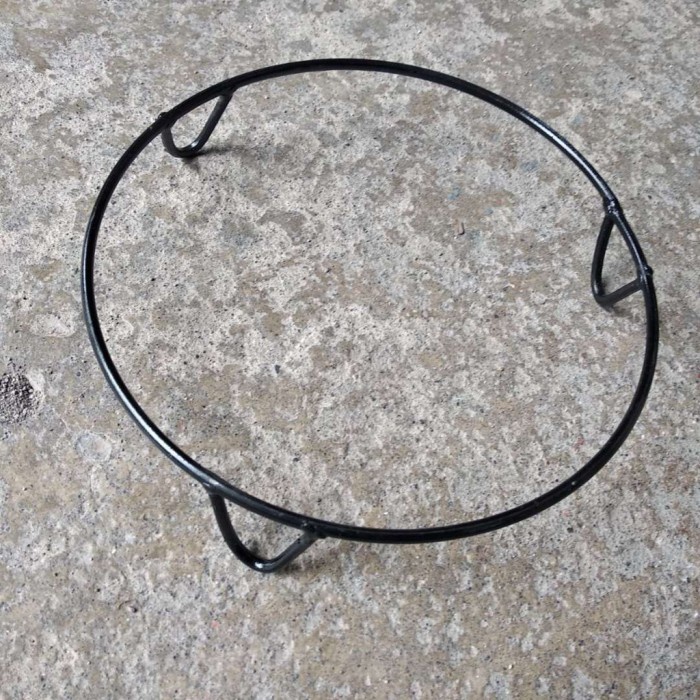 TATAKAN BESI WAJAN / TATAKAN PANCI BESI SERBAGUNA / ALAS WAJAN