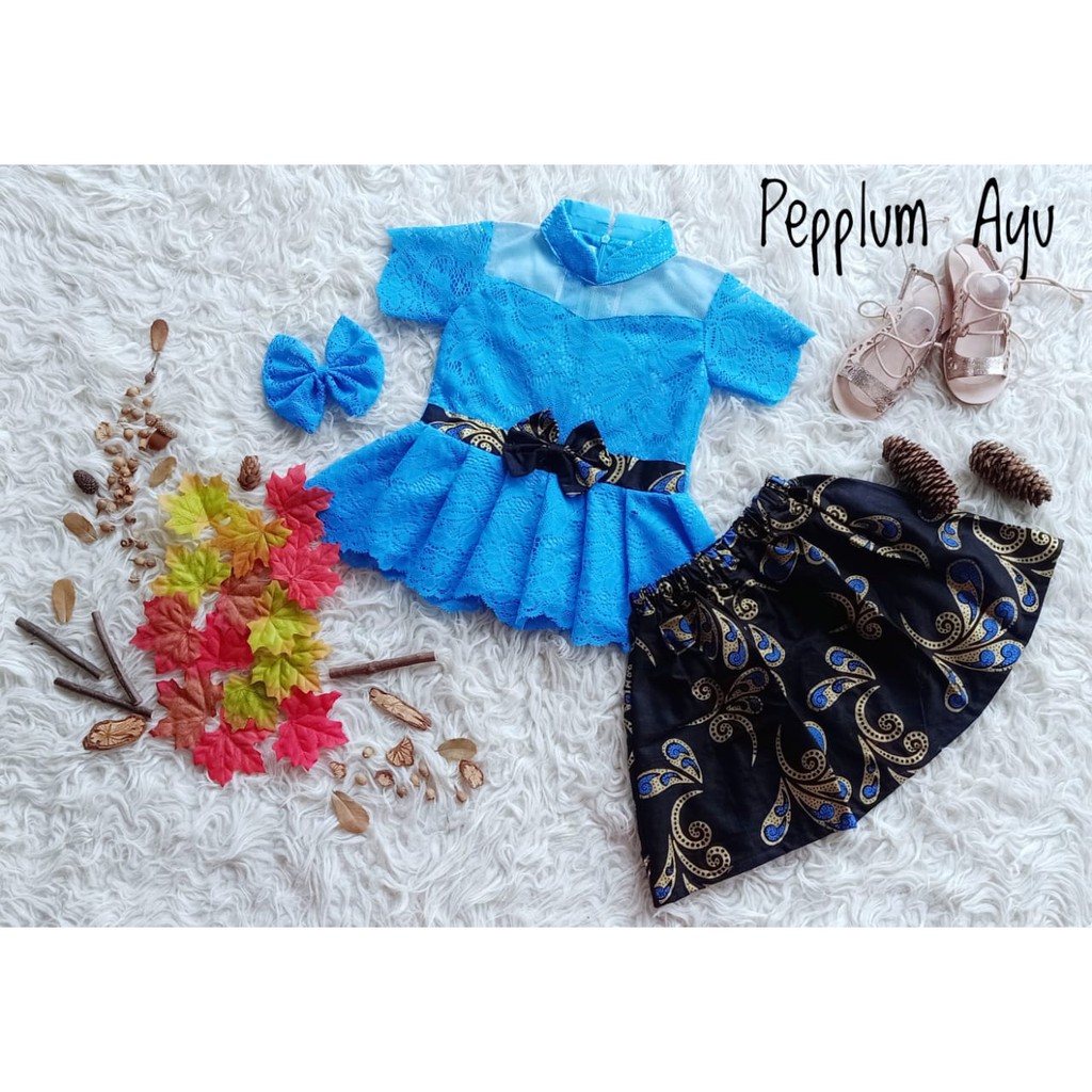 PEPPLUM AYU WARNA TURKIS/ KEBAYA BATIK/ KEBAYA MODERN/ KEBAYA KOMBINASI BATIK/ KEBAYA TRADISONAL