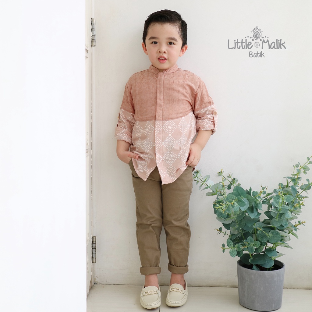 READY STOCK Kemeja Batik Anak / Ayah Lengan Panjang By Little Malik Batik, Kombinasi Krem dan Peach