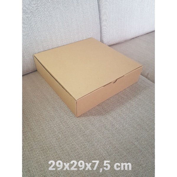 

Kardus Box uk. 29x29x7,5 cm.Kotak Karton Die Cut