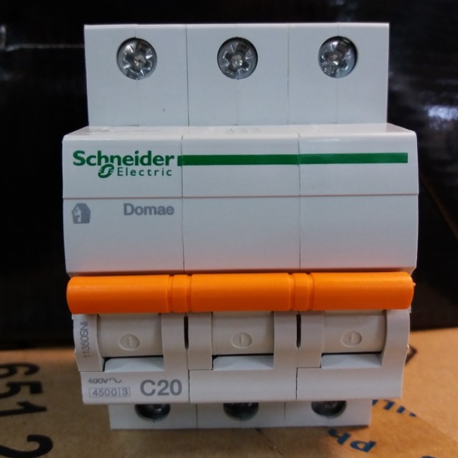 Schneider MCB  Domae 3P 6A , 10A , 16A , 20A , 25A