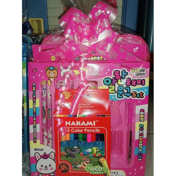 

Terbaru Paket Murah (41) Bingkisan Ulang Tahun / Souvenir Ultah / Hadiah Lomba / Stationery Set / Al