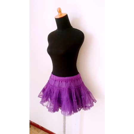 ‼️ NEW  &  INSTANT AVAILABLE ‼️ PETTICOAT IMPORT SISA BUTIK GOOD CONDI