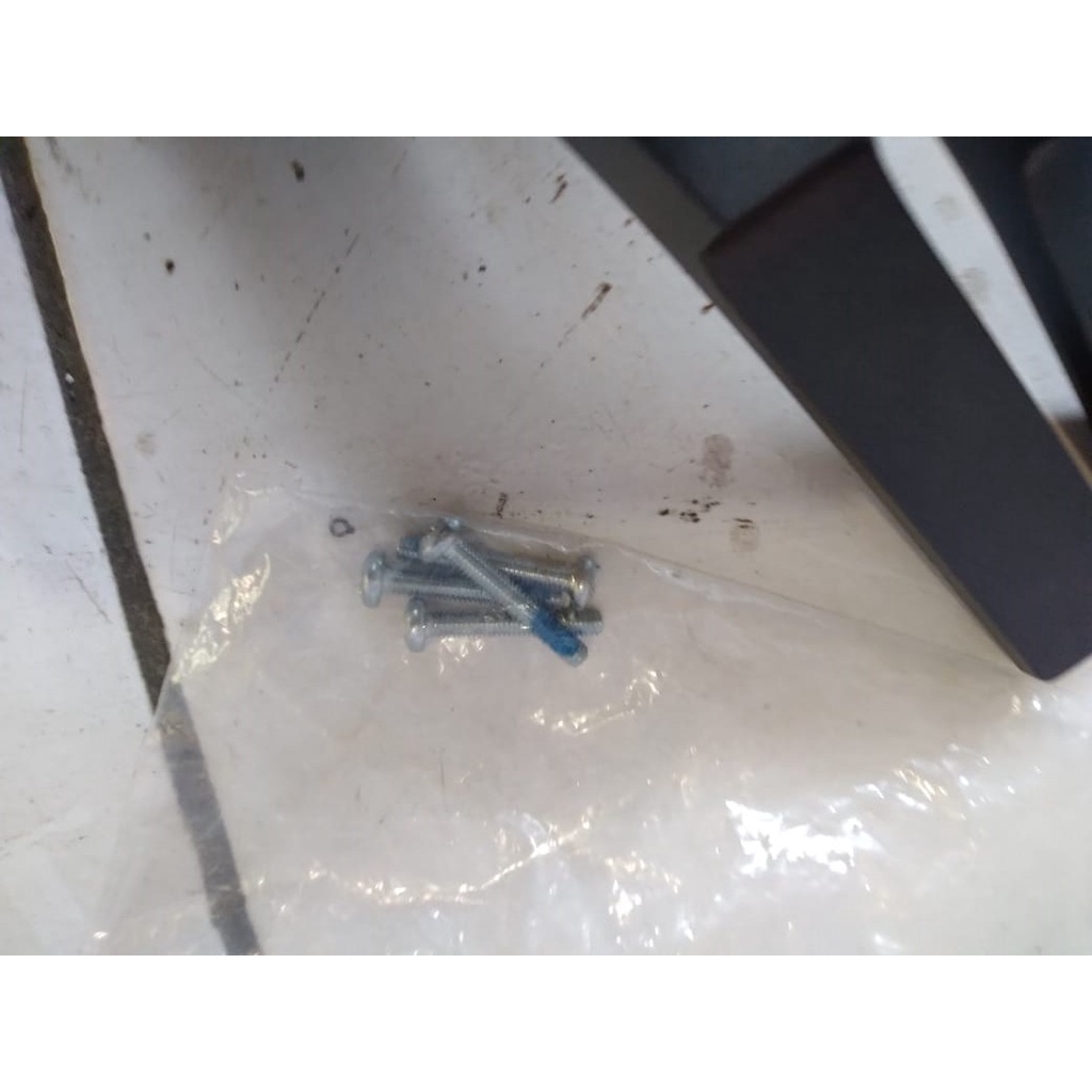 Kaki Dudukan Tv Toshiba 32L3965 32 inch solo2 darma