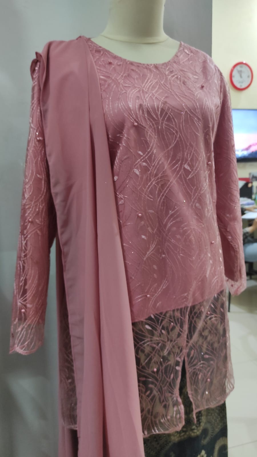 Maura Couple - Sania Ruffle Batik Couple Ori Ndoro Jowi Dnt Garansi Termurah Shopee - Couple Alana