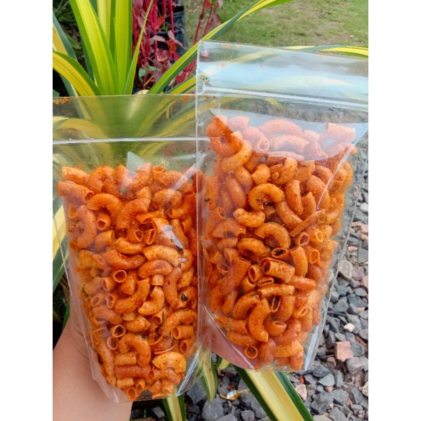 

makaroni pedas daun jeruk 120g