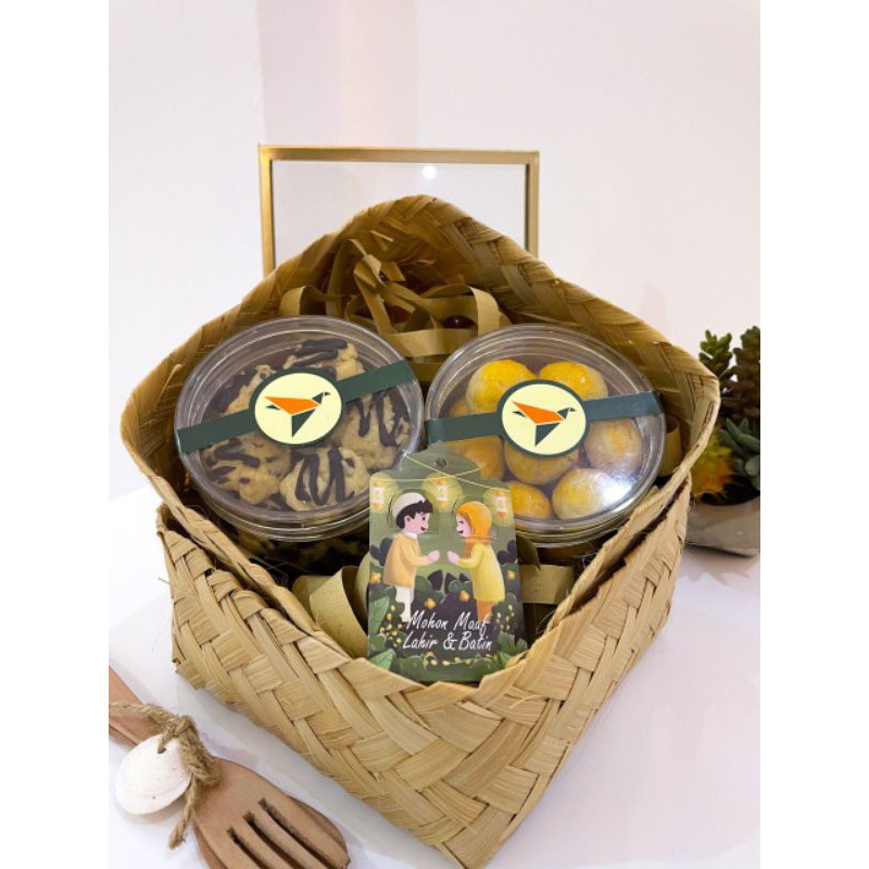 

Hampers dari anyaman bambu unik