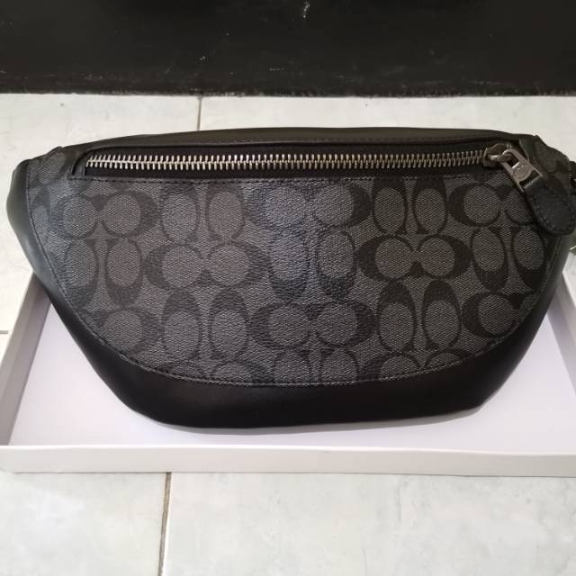 Coach Signature Waistbag