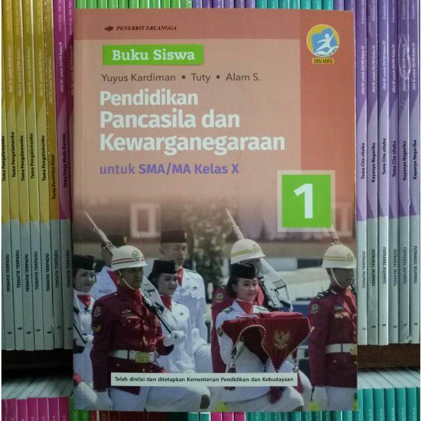BUKU SISWA PPKN SMA/MA KELAS 10 REVISI K13N