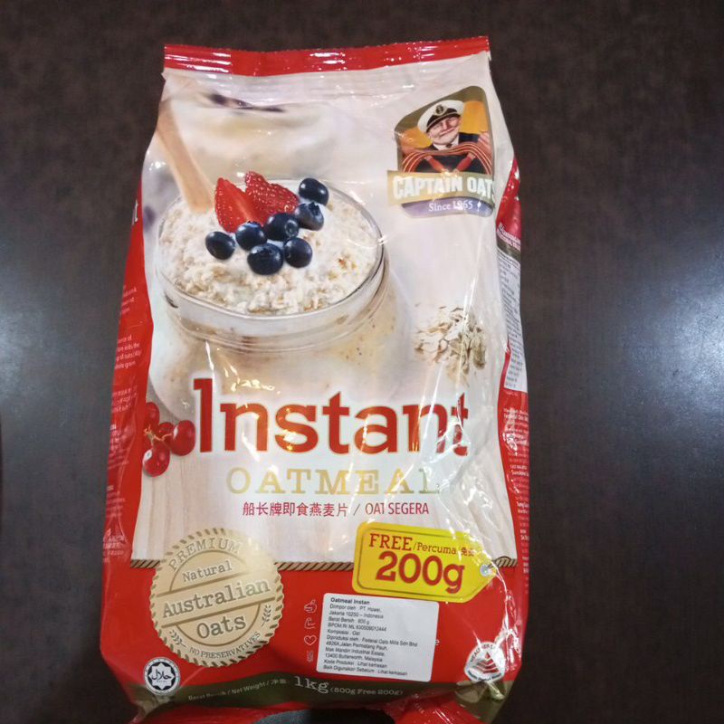 

Instant Oatmeal Captain Oats