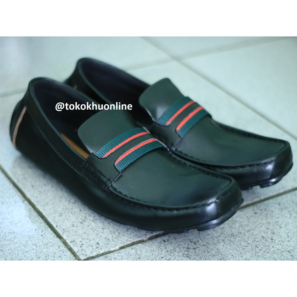 Sepatu pria slip on semi formal Gucci slop casual