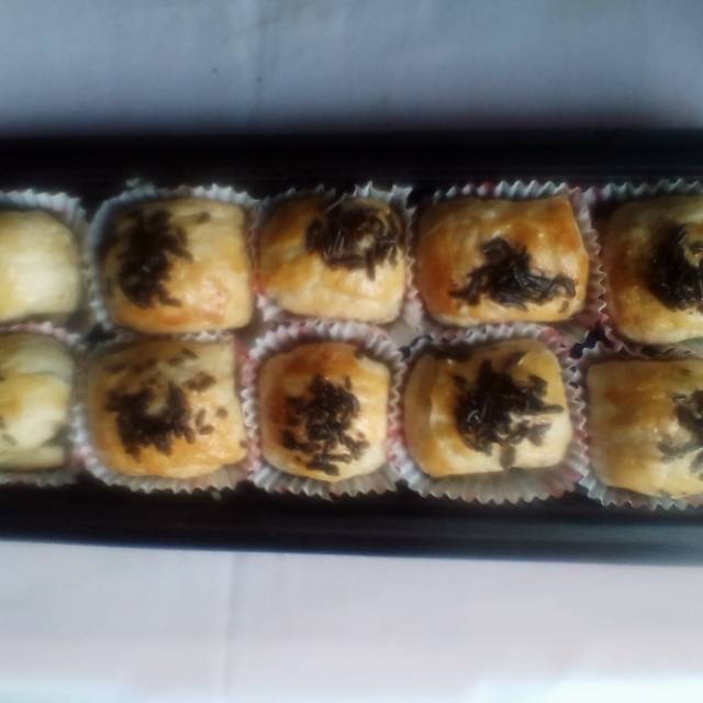 

Bolen pastry pisang coklat
