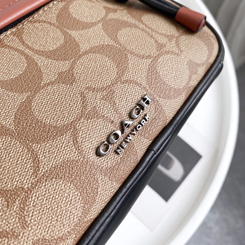 Coach Crossbody Shoulder Bag (C83313)