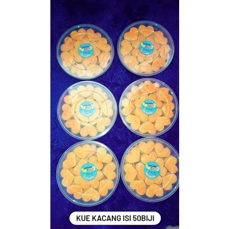

kue kacang isi 50biji