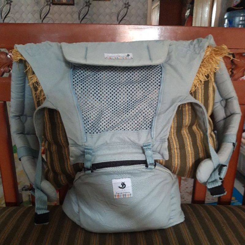 Peloved  Gendongan Pognae Organic