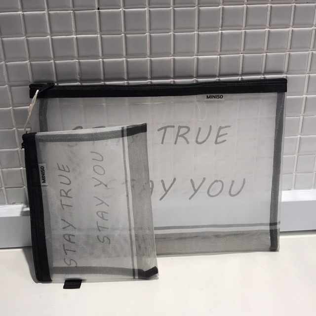 

POUCH OR MAP DOKUMEN GET 2 MINISO