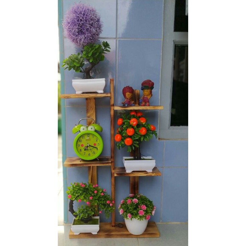 Rak bunga susun minimalis kayu