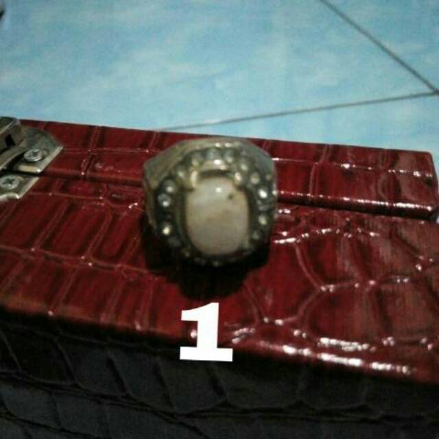 Batu Akik Mani Gajah kristal