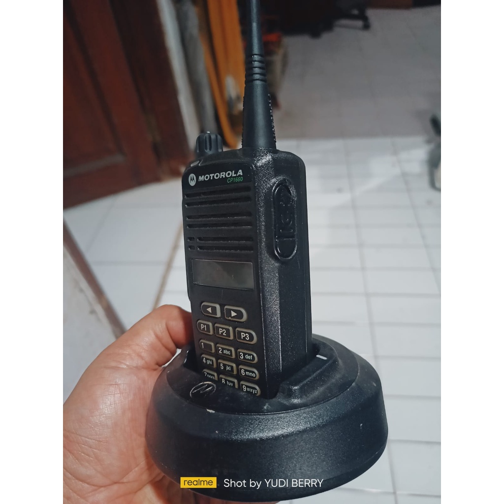 Motorola CP1660 UHF1 HT MOTOROLA CP 1660 UHF1 403MHZ SECOND NORMAL MURAH KOMPLIT
