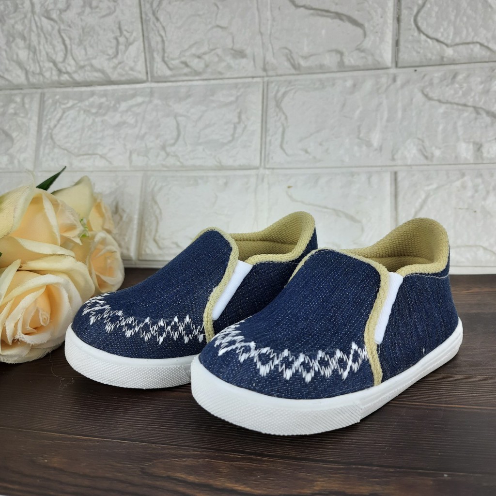 [TAMAN SEPATUKU] SEPATU TRENDY MURAH ANAK PEREMPUAN SNEAKER DENIM BORDIR POLOS 1-3 TAHUN FAX19