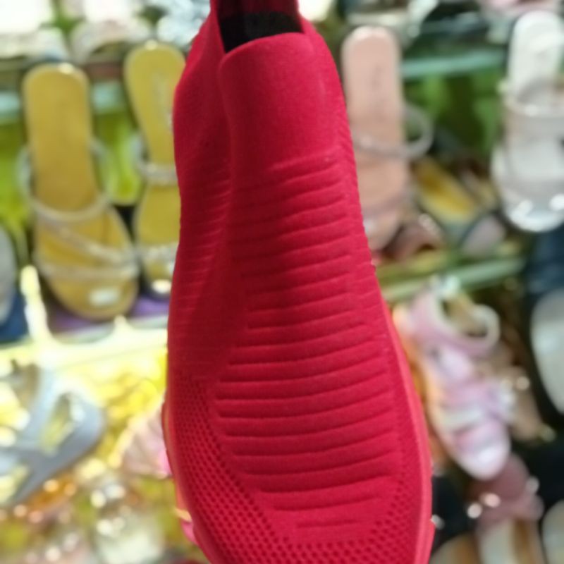 SEPATU  IMPORT SPORT WANITA