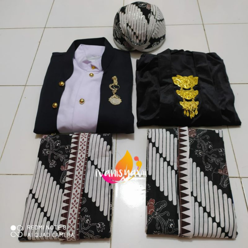 Full Set Baju Couple Adat Jawa / Prewed / Nuansa Hitam - Motif Parang Kembang