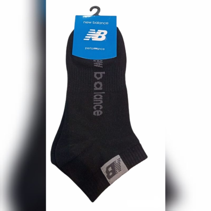 Kaos Kaki New Balance Hitam