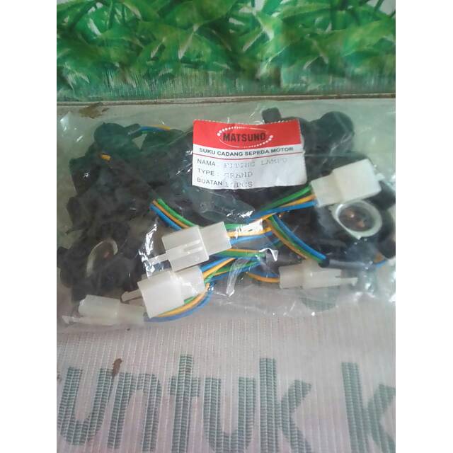 FITTING LAMPU DEPAN MOTOR ALL BEBEK HONDA