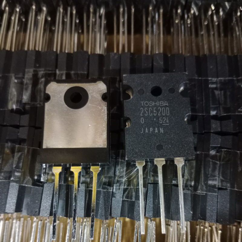 Toshiba C5200~A1943 Lot 524