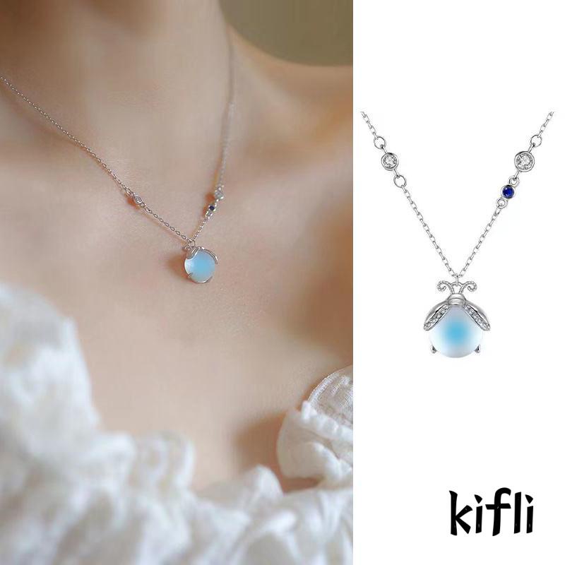 Kalung Rantai Klavikula Desain Kunangkunang Aksen Moonstone Untuk Hadiah Ulang Tahun Wanita