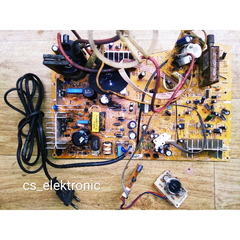 Mesin Tv Polytron U-Slim 21 inch