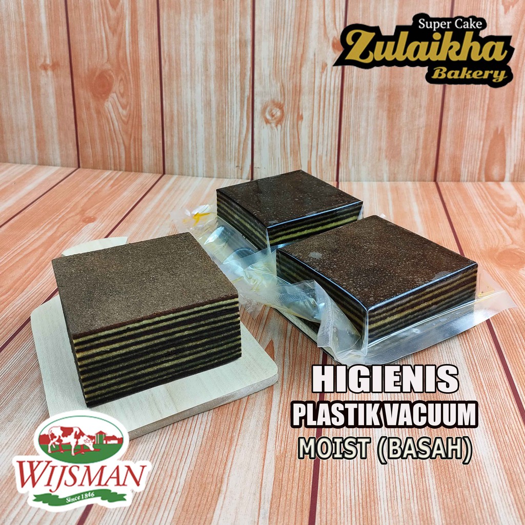 Lapis legit super wisman 10 x 10 cm