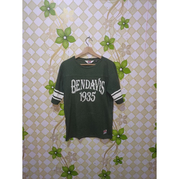 Kaos Ben Davis