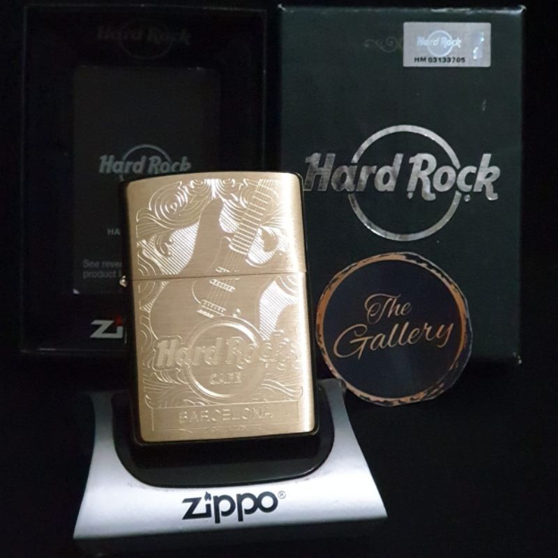 ⭐⭐⭐⭐⭐ 204B ORIGINAL ZIPPO OFFICIAL HARD ROCK CAFE BARCELONA