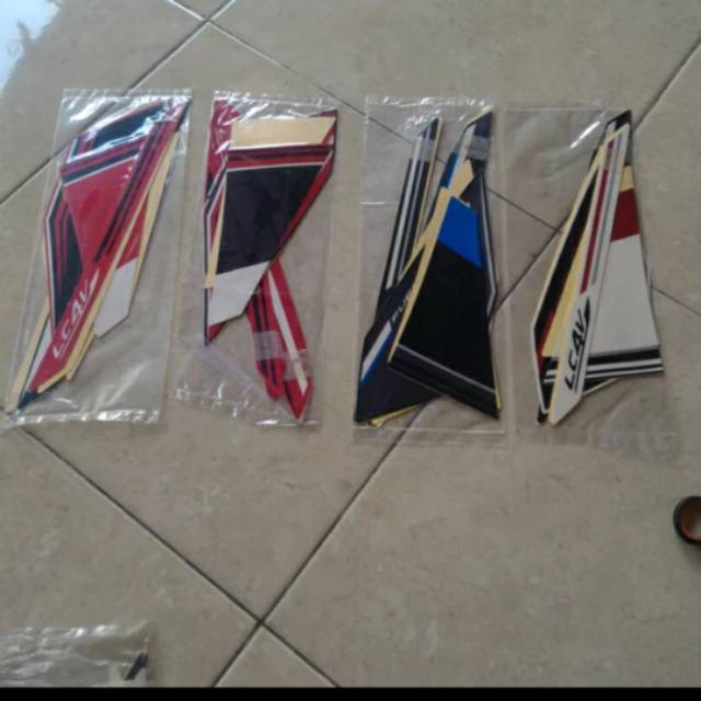 (COD) Striping sticker stiker lis les bodi new vixion 2015 kwalitas terbaik
