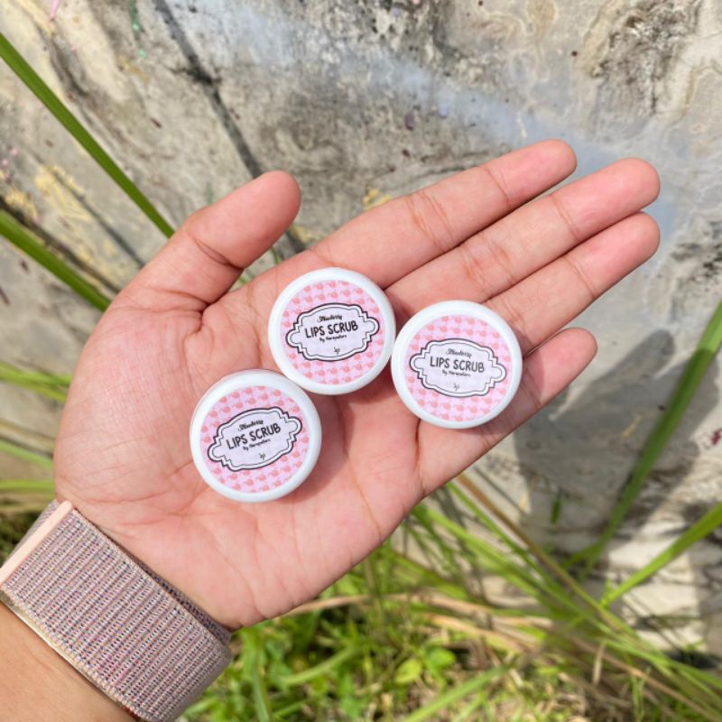 Lip Scrub Mengatasi dan Merawat Bibir Kering