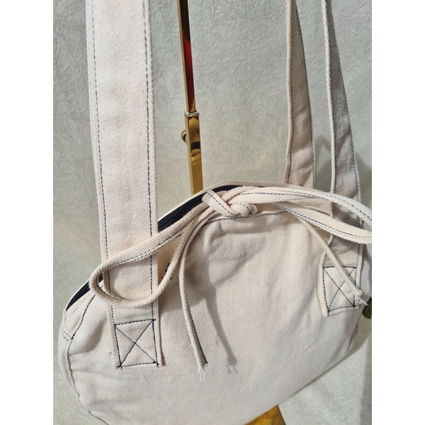 Circle Tote Bag Canvas / Totebag Bulat - Cabiciks