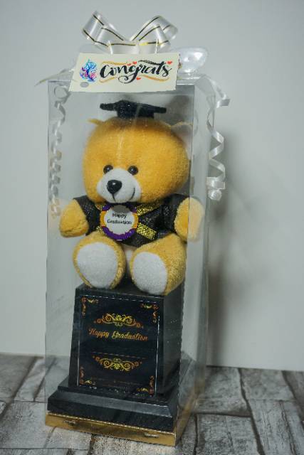 PIALA BONEKA MIKA