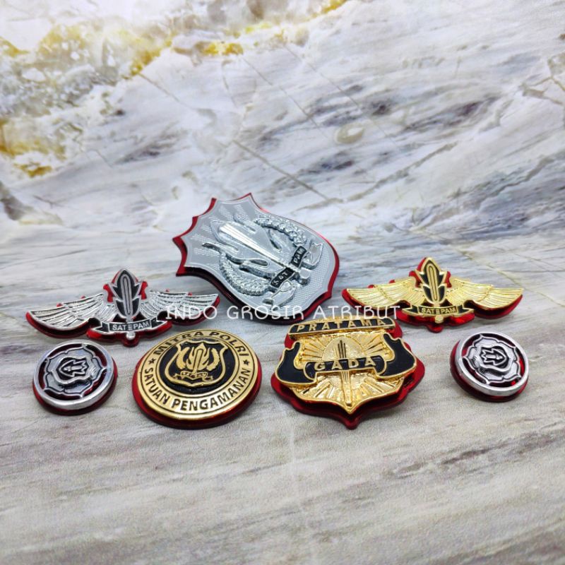 PIN GADA PRATAMA MITRA POLRI MONOGRAM WING SATPAM KEWENANGAN DAN PANGKAT SATPAM FULL MIKA PELAKSANA