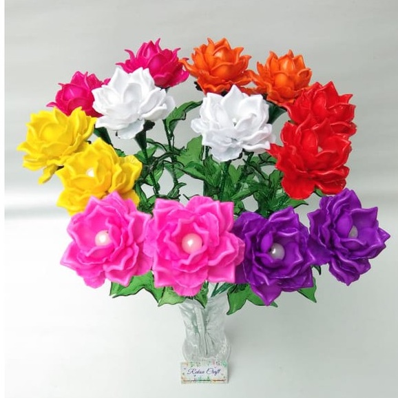 BUNGA MAWAR TUMPUK AKRILIK MOTE MANIK MANIK