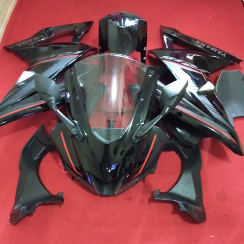 Fairing R15v3 original set depan