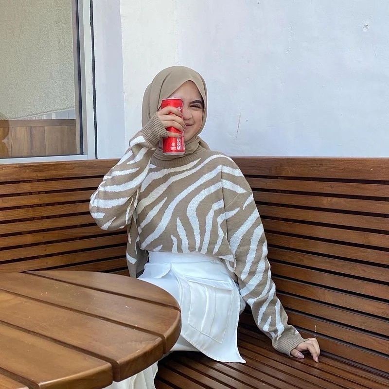 [ COD ] Arabelle Sweater Rajut Wanita Zebra Crop / Sweater Blouse Motif Zebra / Atasan Rajut Crop / 