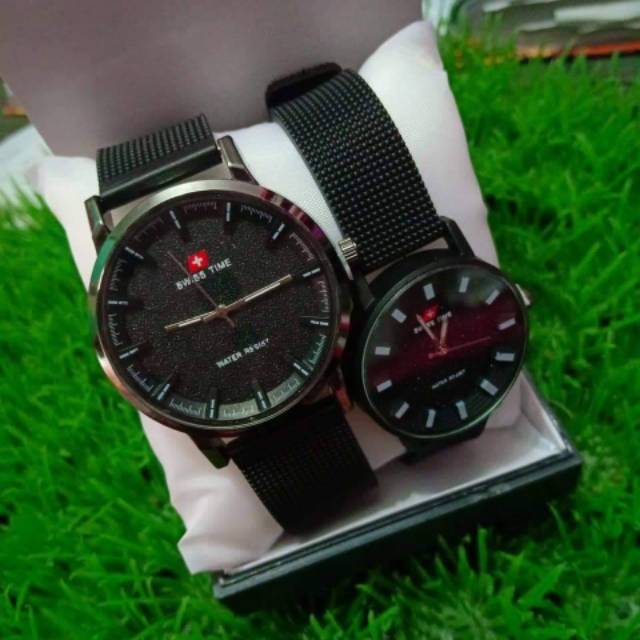 Jam tangan couplean Swiss time cewek cowok / unisex tali ruber free box batree cadangan by zellshop