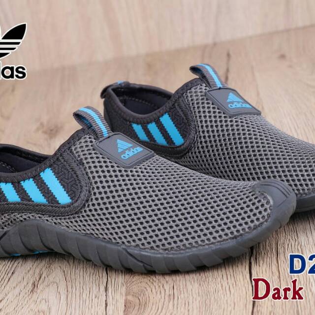 SNEAKERS Adidas D2430