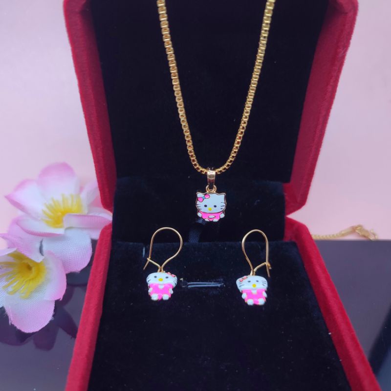 set kalung anak dan anting yaxiya motif hellokitypink