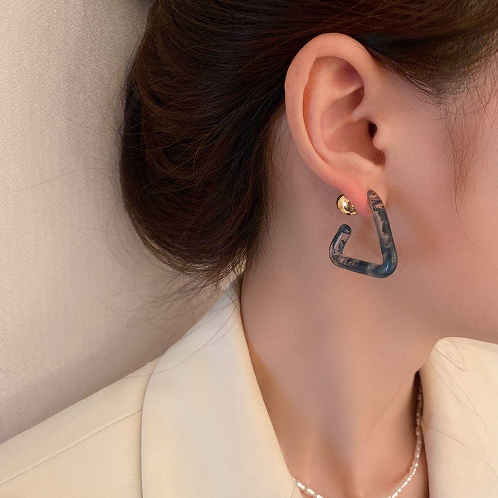 Mxbeauty Wanita Anting Minoritas Tidak Teratur Pesta Geometris Lady Akrilik Segitiga Stud Earrings