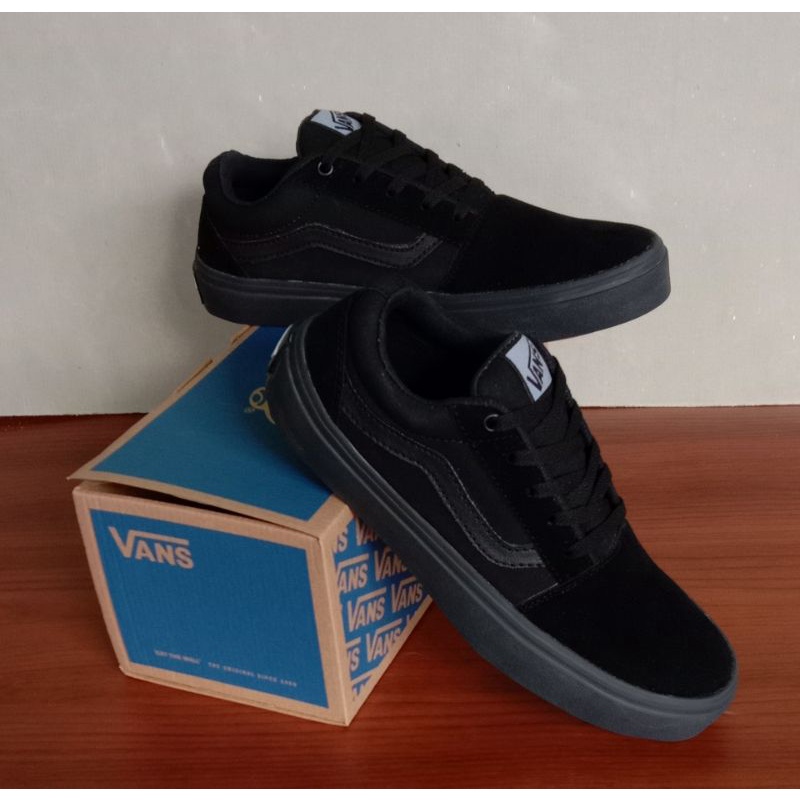 (free box vans)sepatu vans hitam polos old skool full black vans premium hitam polos