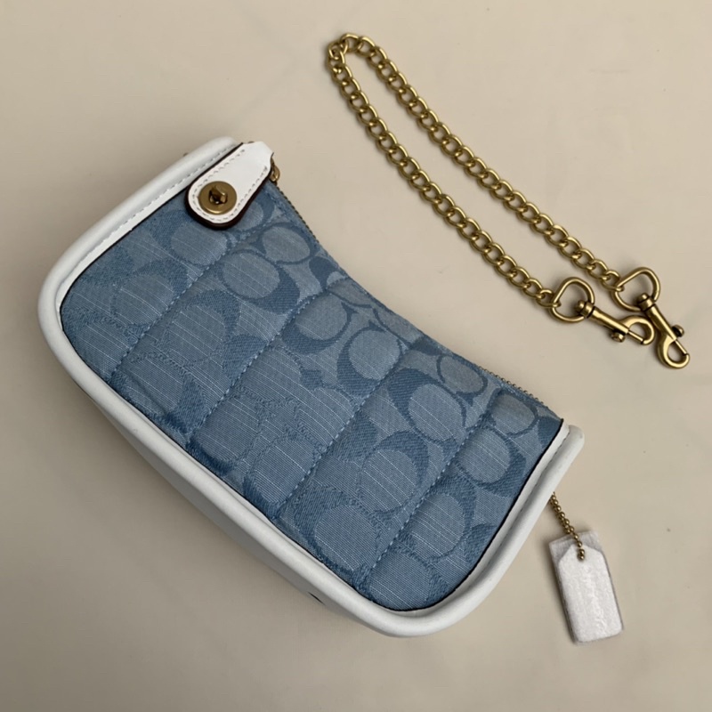 Coach Swinger 20 In Signature Chambray With Quilting (C5016)