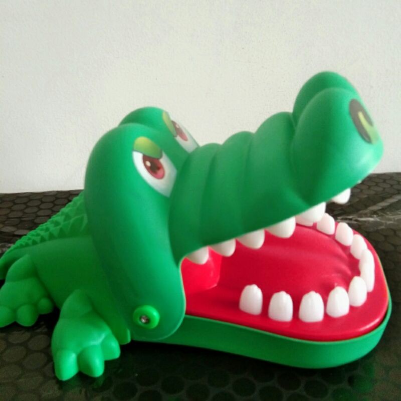 Mainan Crocodile Dentist Family Game Big Size Buaya Gigit Lucu