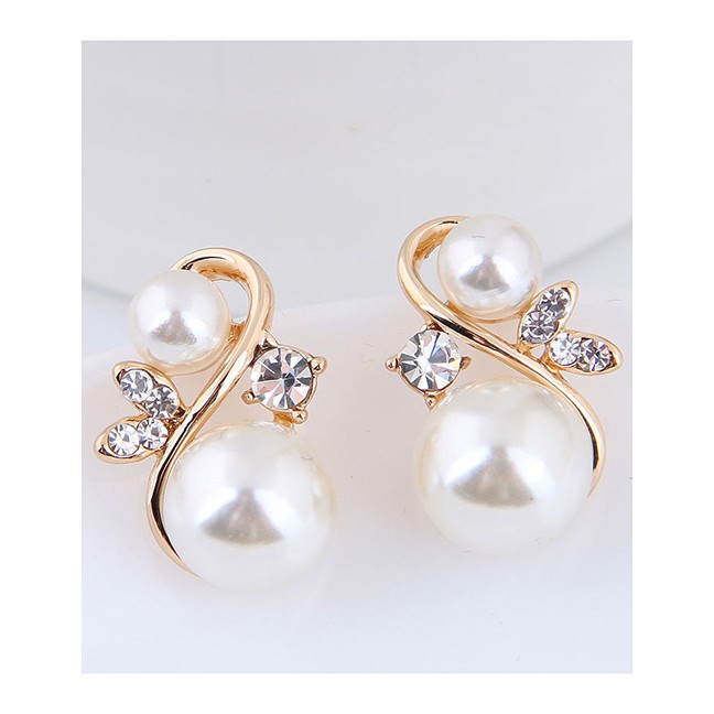 LRC Anting Tusuk Elegant Color Pearls Decorated S Shape Earrings A5466X